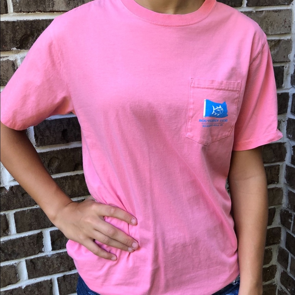 Cute pink Southern Tide tee